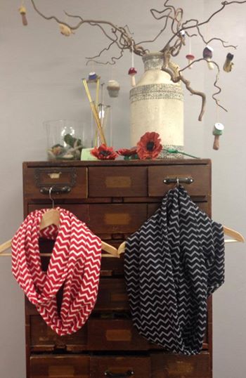 14808_631015623632874_1665883740_n